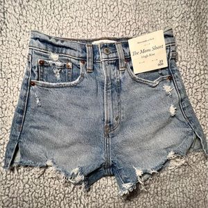Brand New Abercrombie & Fitch Denim High Rise The Mom Short